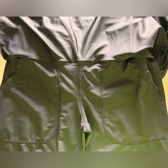 ⛳️ Golf Black Skirted Leggings *L* - Picture 4 of 7